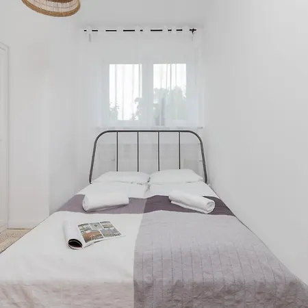Apartment Kamienny Potok Sopot By Renters Zoppot