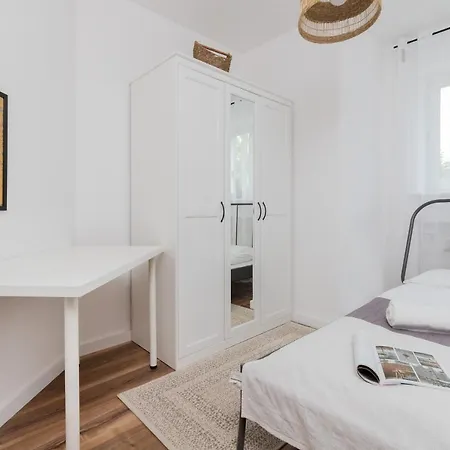 Apartment Kamienny Potok Sopot By Renters *